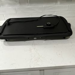 Electric griddle