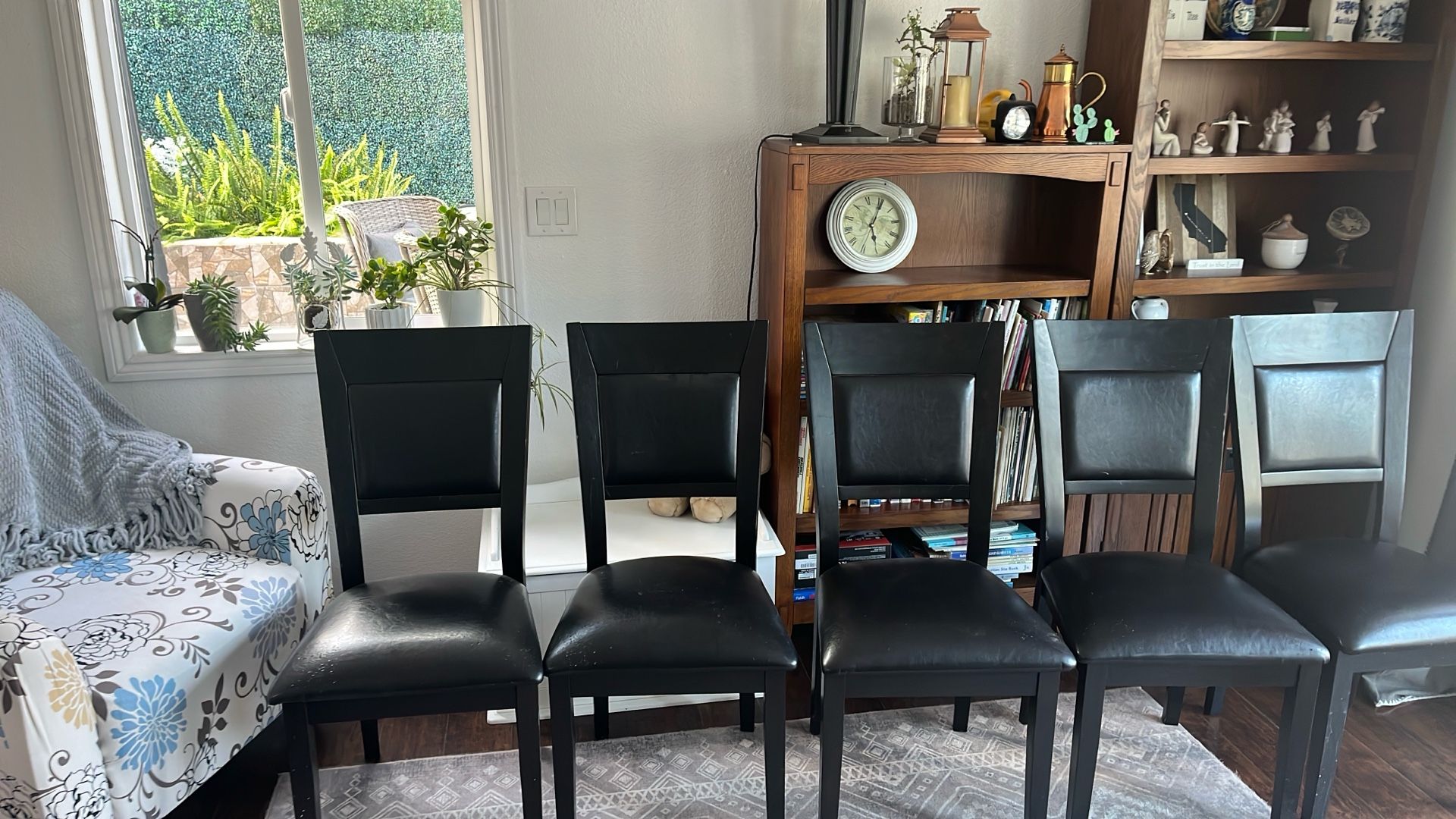 FiveDining Room Chairs