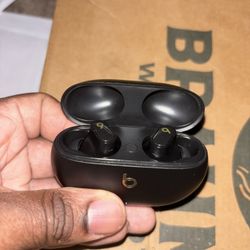 Beats Studio Buds +