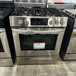 Freestanding Gas Range