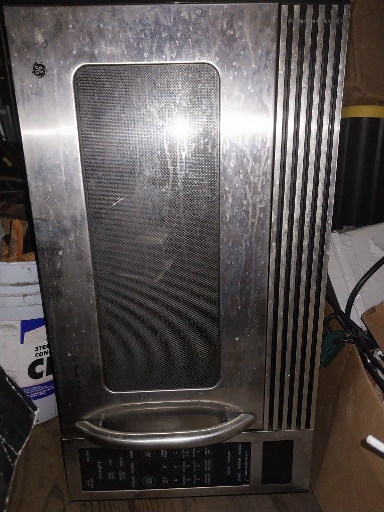 GE Wall Microwave 