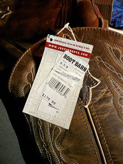 Brand New Woman’s Boot Barn Cowgirl Boots