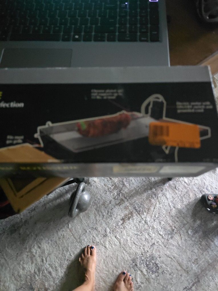 Universal fit deluxe electric rotisserie.