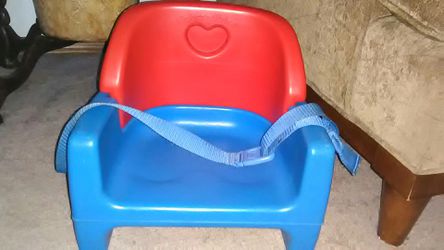 Booster seat/chair. Fisher price.