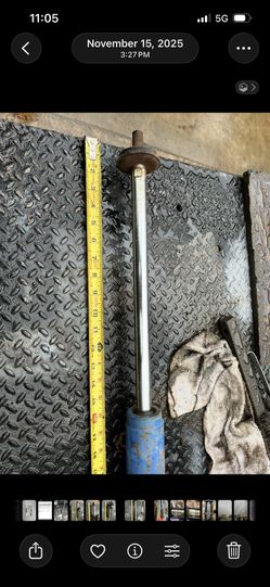 Ford tractor steering cylinders