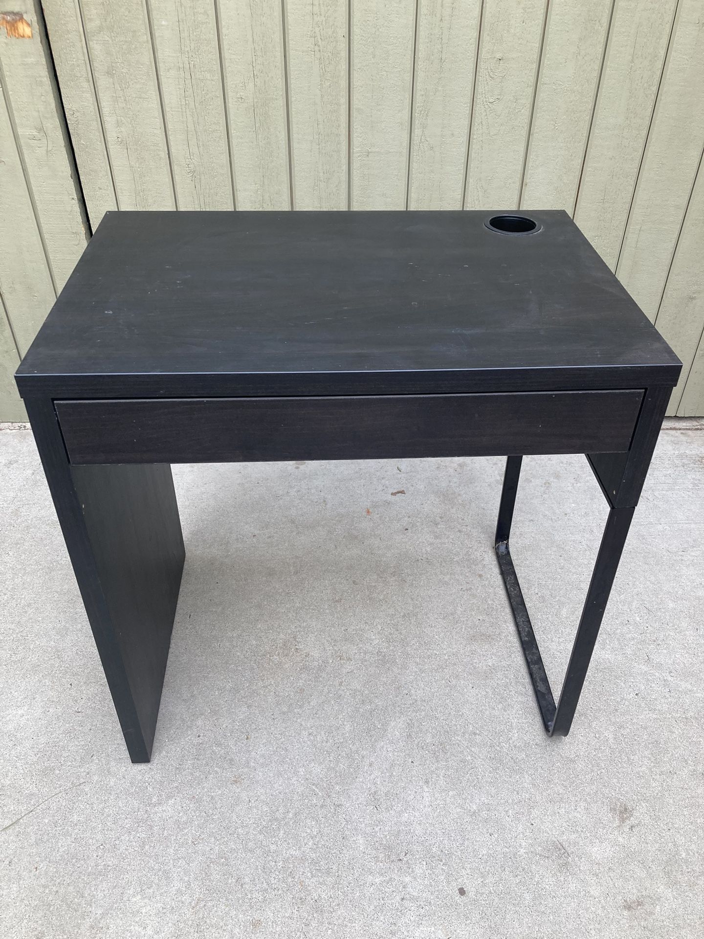 IKEA Micke Small Desk