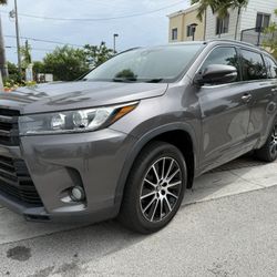 2017 Toyota Highlander