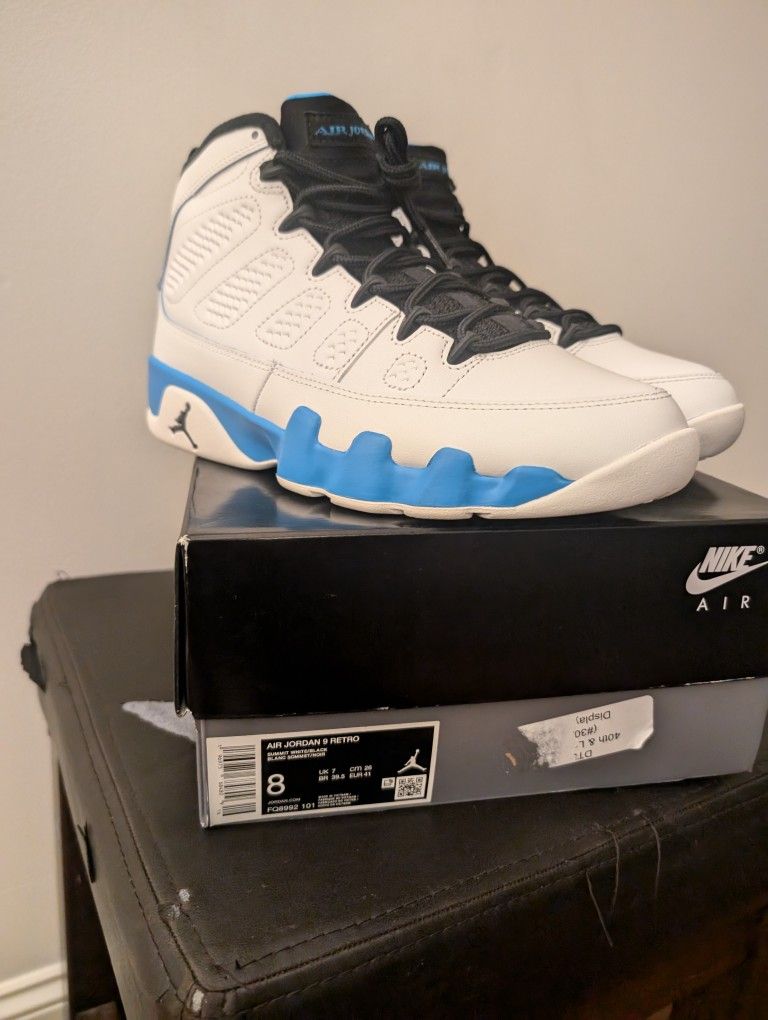 Air Jordan Retro 9 (North Carolina Blue) Tar heels 