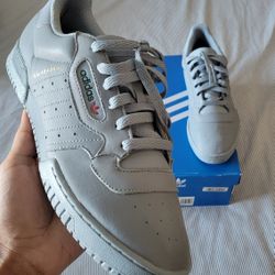 Adidas YEEZY Calabasas 