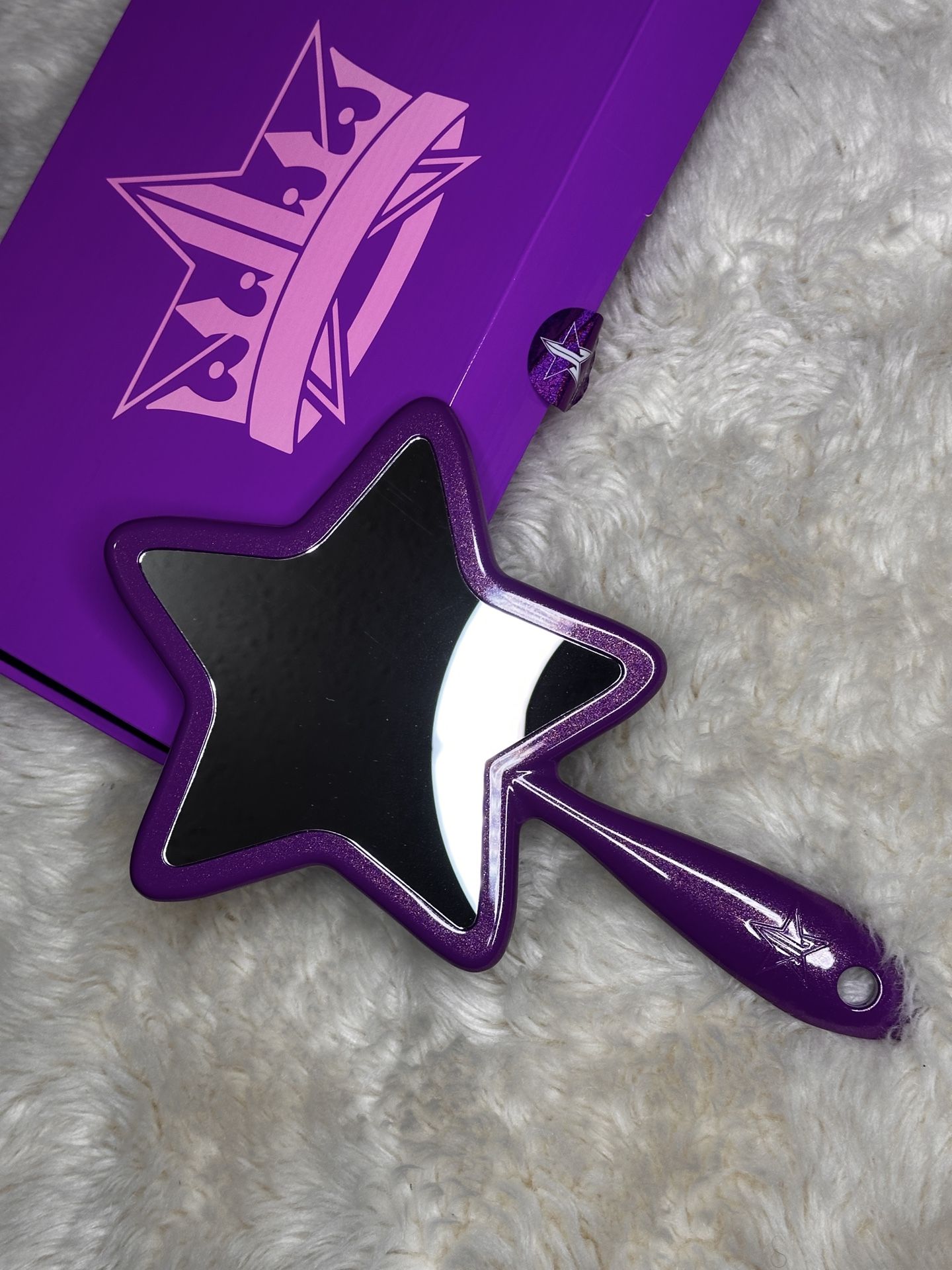 Jeffree star mirror