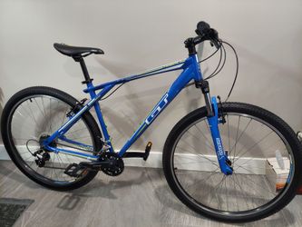 GT Timberline 2.0  29r mountain bike in Super nice Conditions *ITS MINT* size Large  with 29" tires
