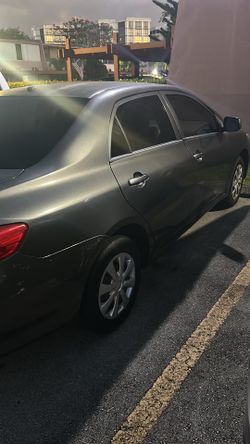 2010 Toyota corolla Le