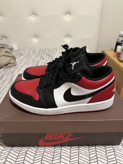 Jordan 1 Low Bred Toe Size 10
