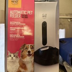 Arf-Pet Automated Pet Feeder