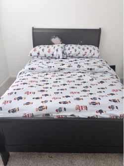 Full size bed with Mattress included