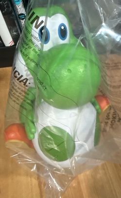 Yoshi Popcorn Bucket Mario Galaxy NEW