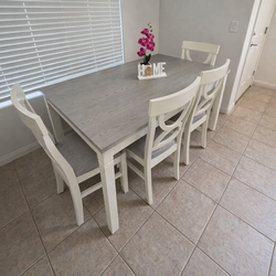 6-Piece White Dining Table Set – Last one in Stock