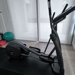 Elliptical: Smooth Fitness CE2.1