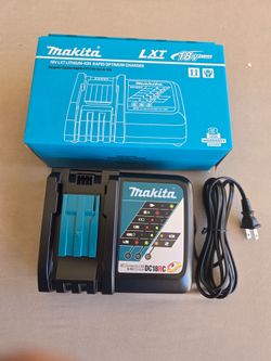 Makita 18v Chrarger