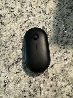 Black Wireless Computer Mouse