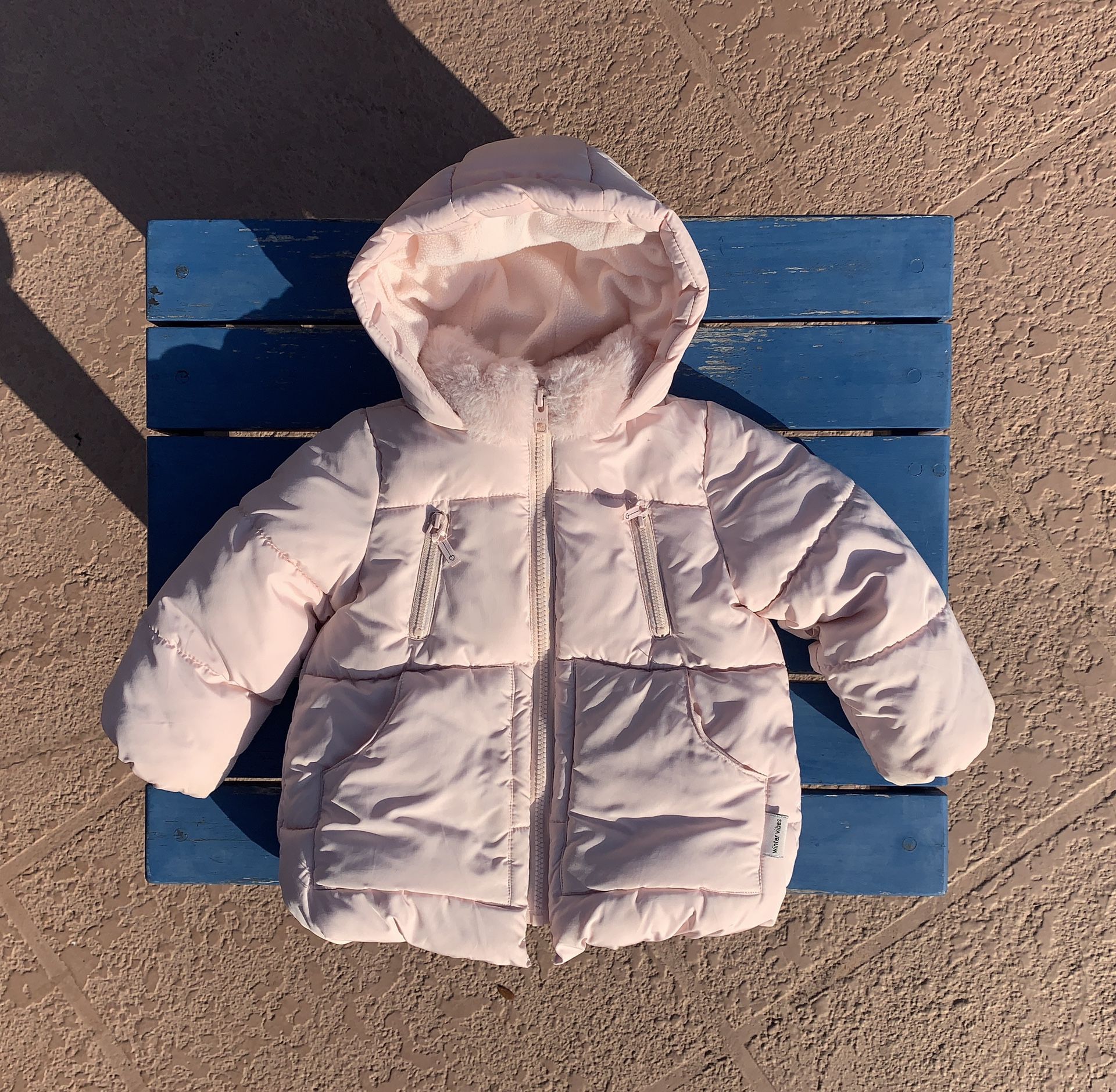 Like new Zara Baby Girl sherpa-lined puffy jacket, size 2-3 years