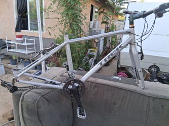 2016 Trek FX4 Sport