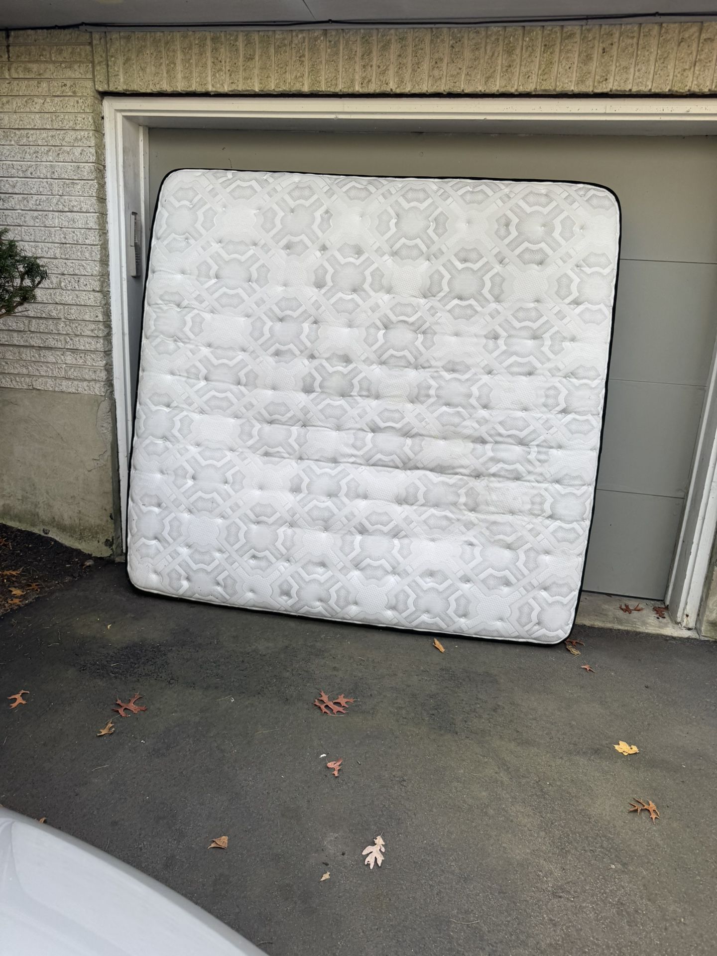 Free King Size Mattress 