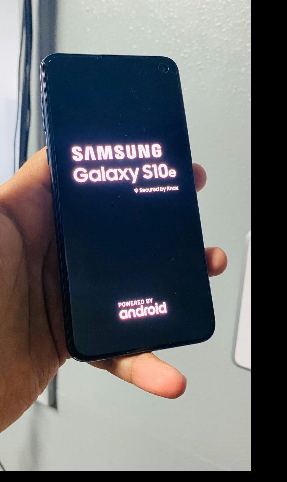 Samsung Galaxy S10e for Tmobile and Metro (finance for $40 down, no credit needed) or buy it $340