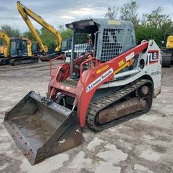 Takeuchi TL8 - Track Skid Steer