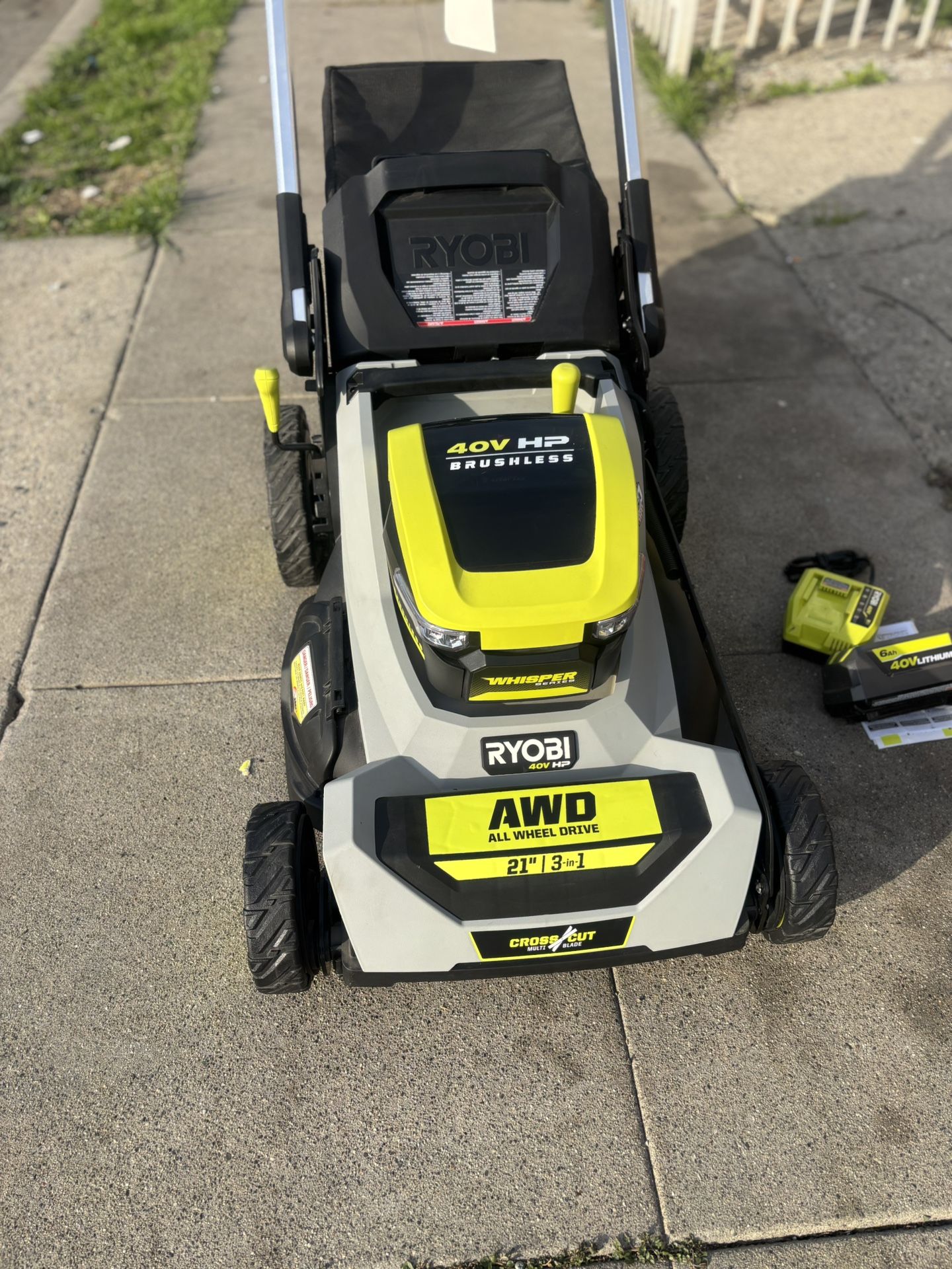 Podadora Rioby Batería Y Cargador