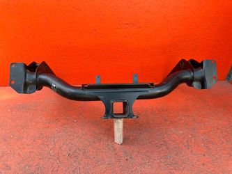 2020 - 2024 CHEVROLET SILVERADO 2500HD REAR TOWING TRAILER HITCH BAR SUPPORT OEM