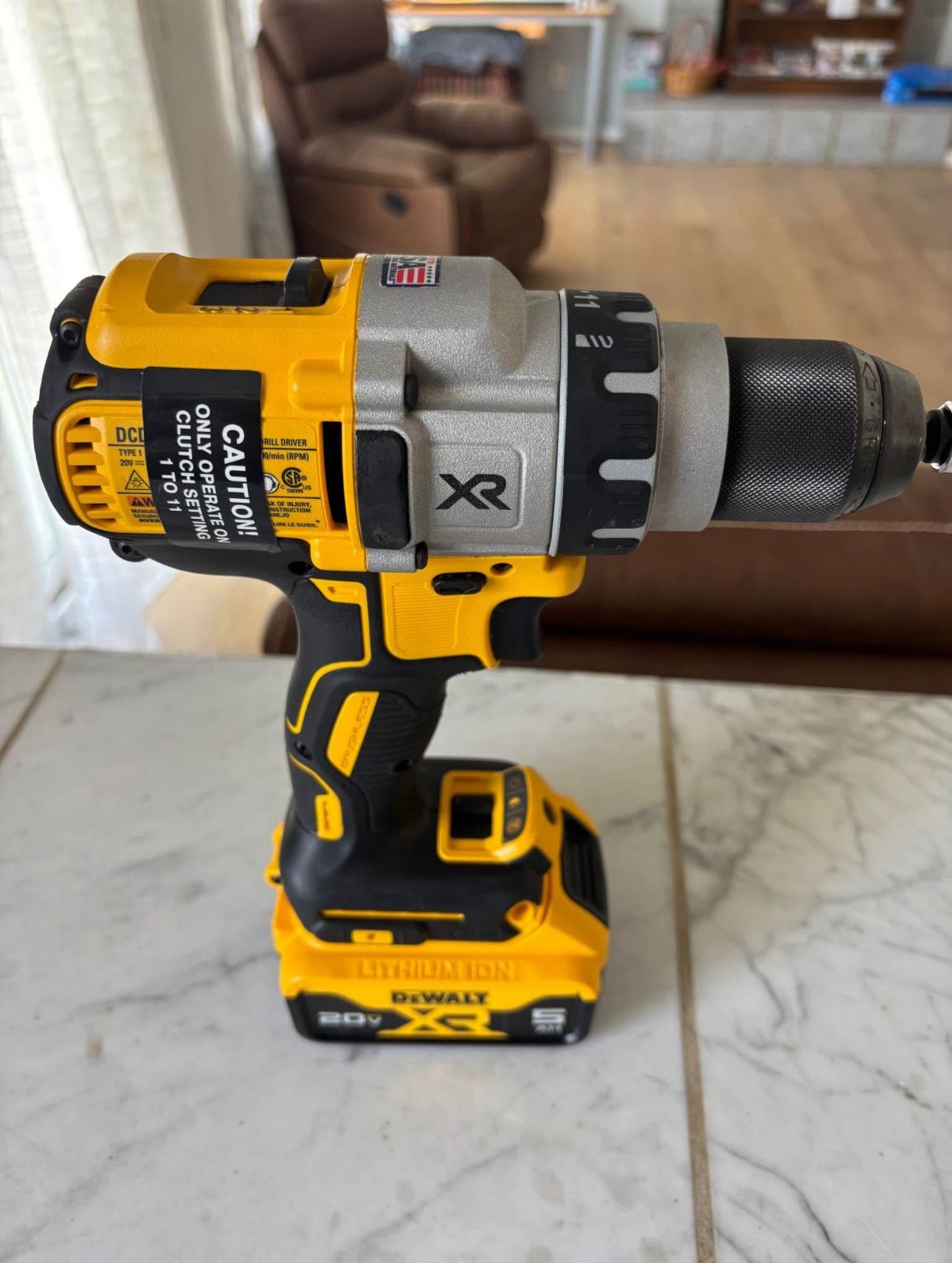 Dewalt Drill With Battery And Charger
