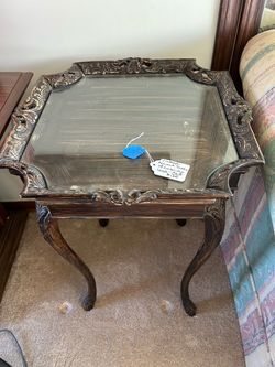 Vintage Accent Table with Cabriole Legs