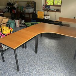 Corner office desk