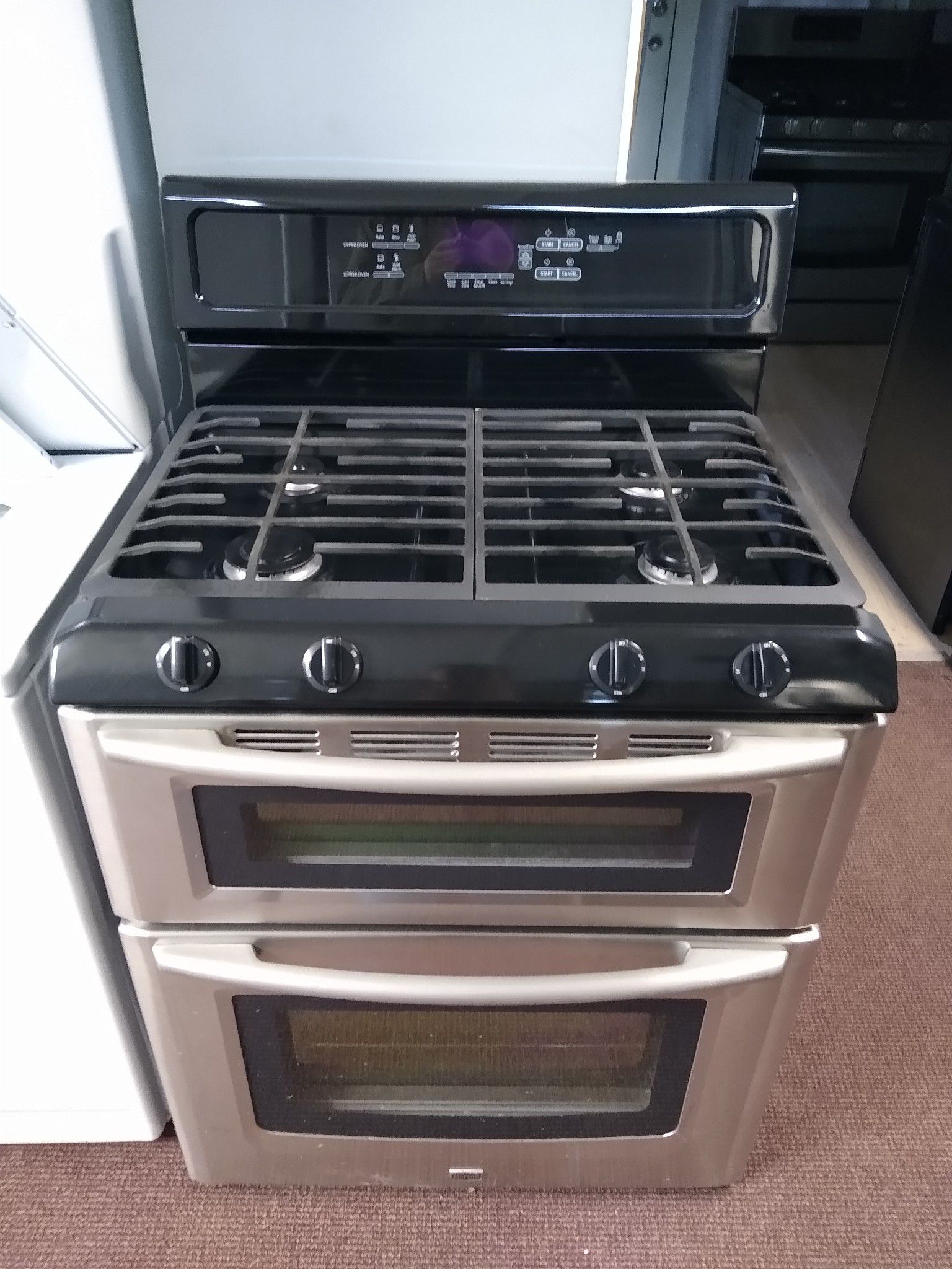 Maytag Stainless steel gas stove