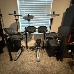 Alesis DM7X Electronic Drum Kit – Like New