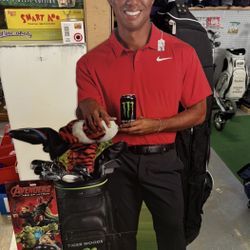 NEW Tiger Woods Lifesize Cutout / Approx 6 ft 6 In Tall Make Offer Or Trade For Pokemon Cards 