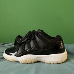 Nike Air Jordan 11 Low 72-10 Size 5