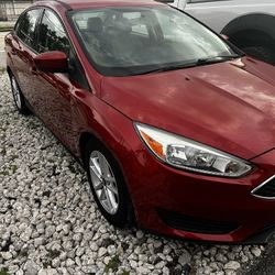 2018 Ford Focus Se