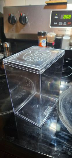 Funko Pop Case - no damages and no scratches brand new