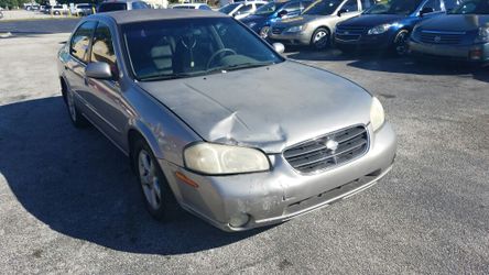 2001 nissan maxima 1800 cash