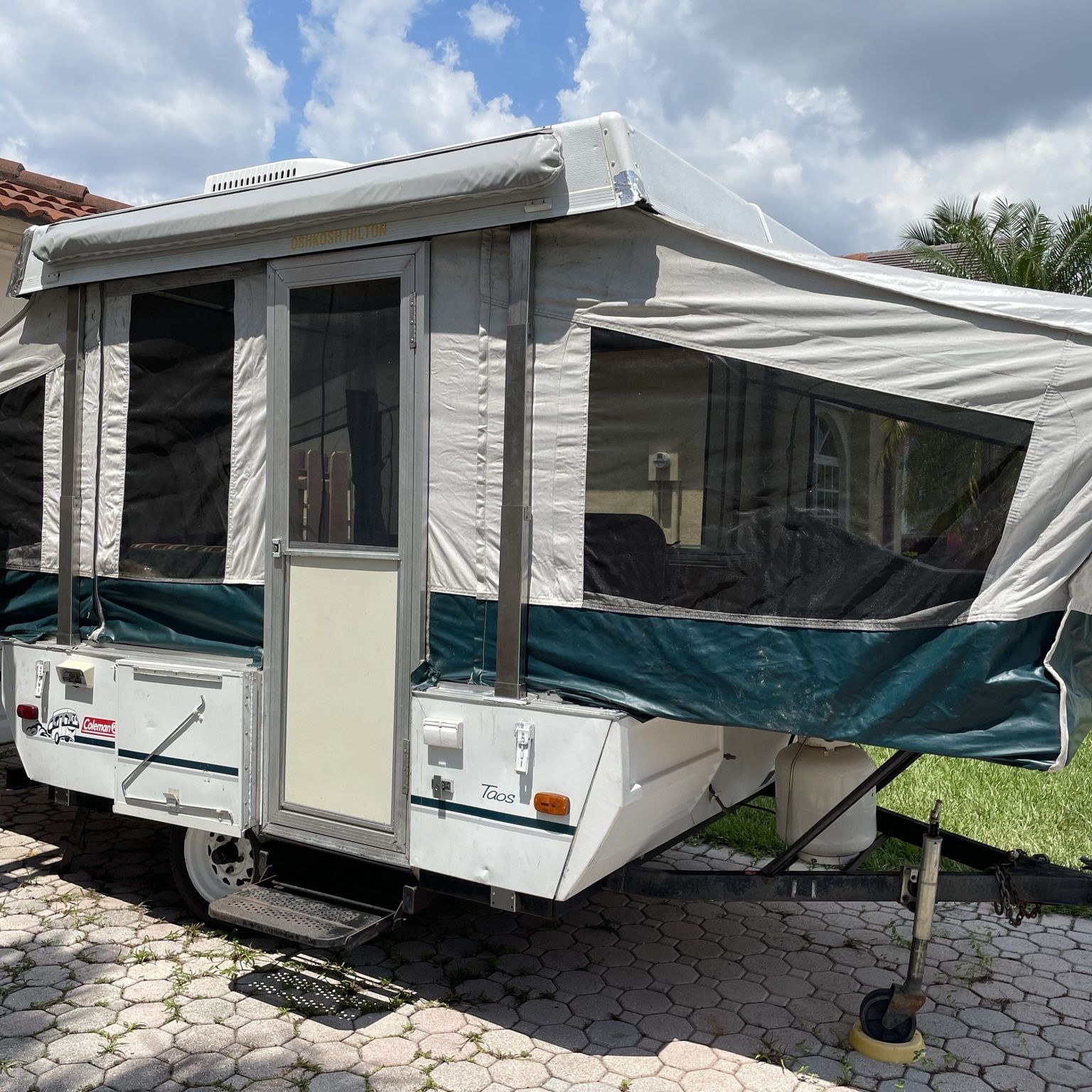 1997 Coleman Taos Popup Camper