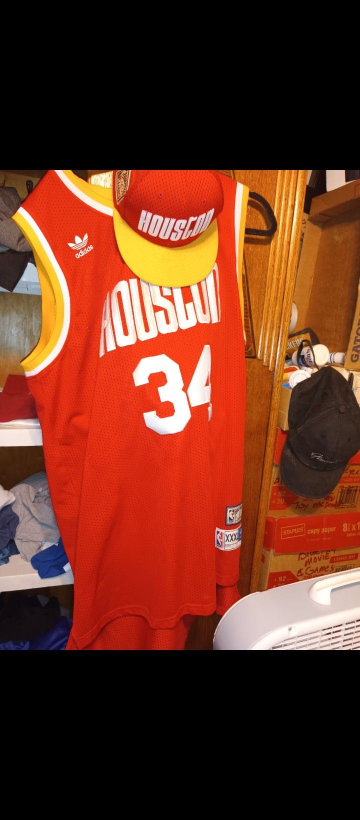 90'sHakeem ,Cap And Jersey