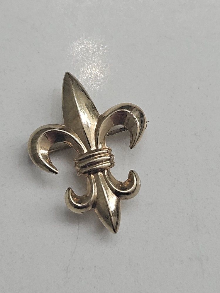 14k Solid Gold Vintage 40's fleur-de-lis brooch/pin