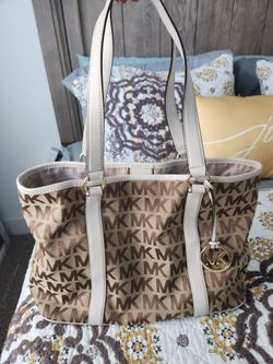 Michael Kors Tote