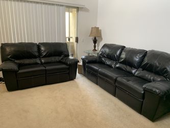 Vendo estos sillones de piel reclinable por 200