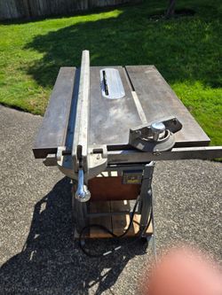 Heavy Duty Table Saw with Rip Fence