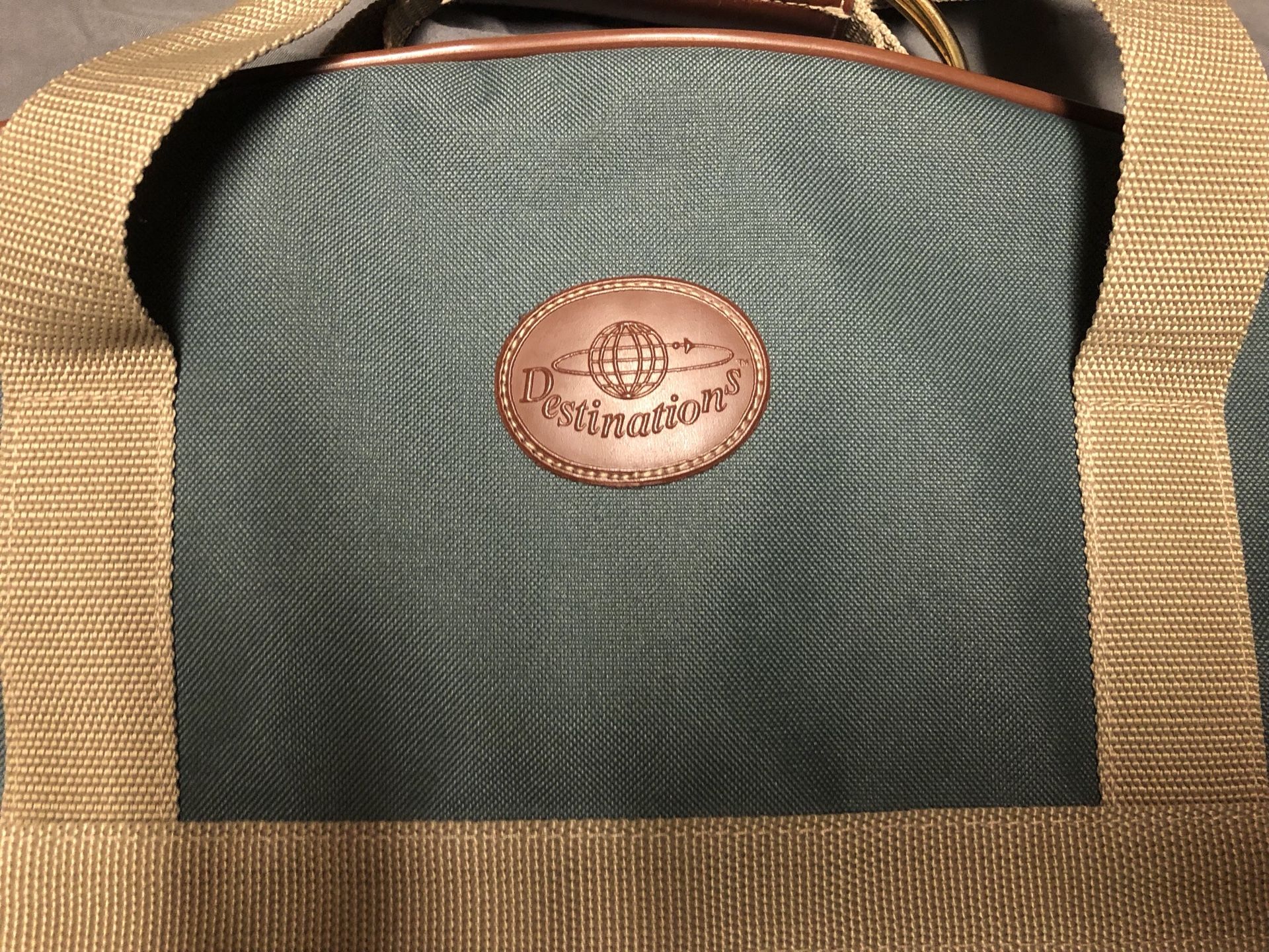Destinations Garment Bag W/hangers