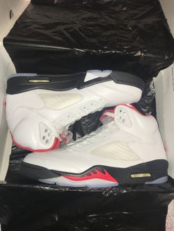 Fire Red Jordan 5s DS size 9