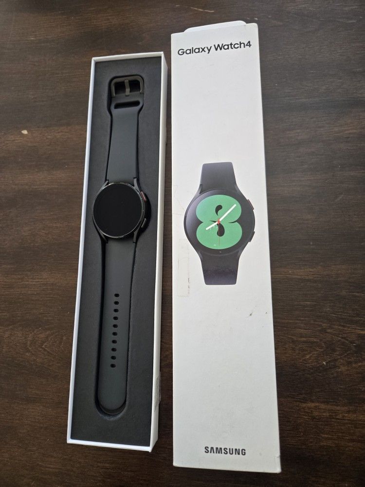 Smart Watch Samsung for Sale in Sacramento, CA - OfferUp